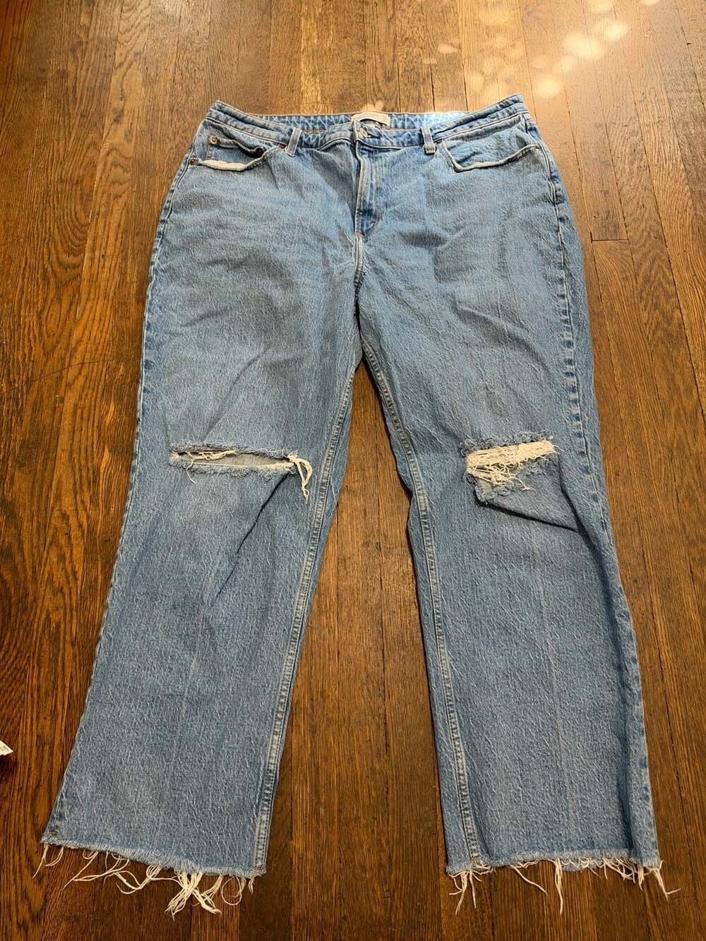 Abercrombie & Fitch The Vintage Straight High Rise Size 34 18R Curve Love